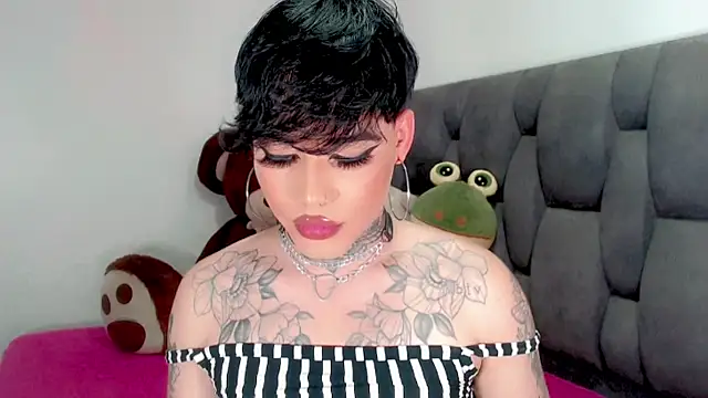 little_star_porn Show in webcam