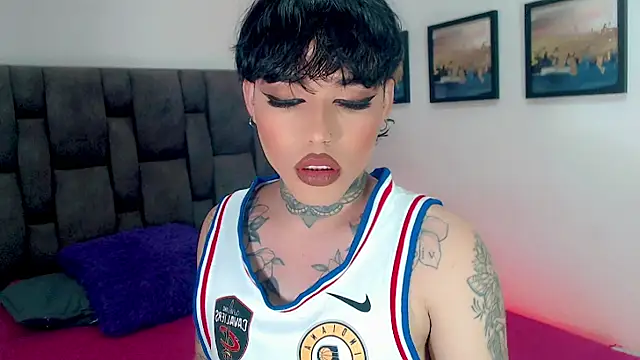 little_star_porn's Webcam Show