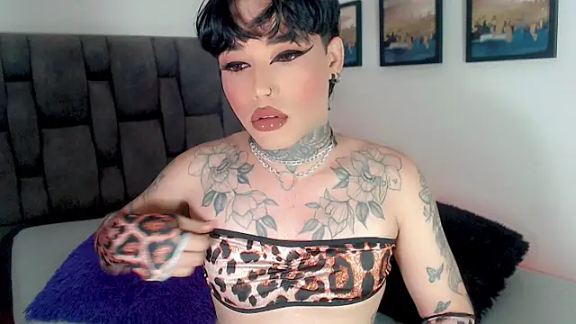 little_star_porn's Webcam Show