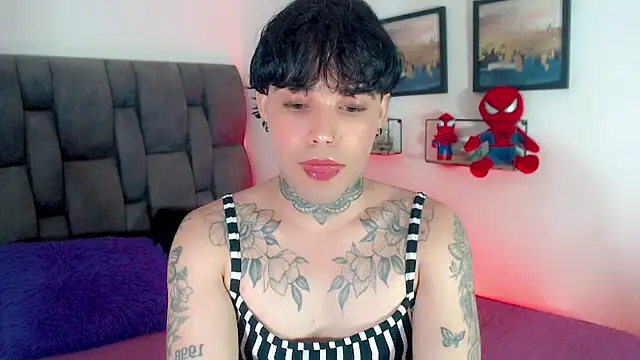 little_star_porn Show in webcam