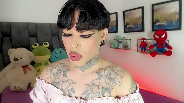 little_star_porn Adlı Modelin Web Kamerası Şovu
