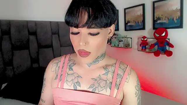 little_star_porn Adlı Modelin Web Kamerası Şovu