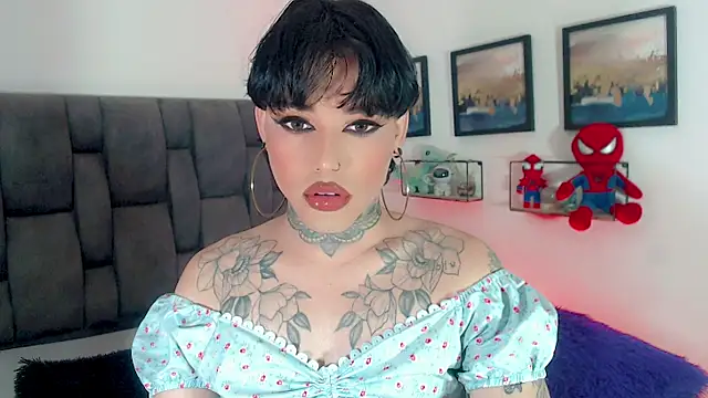 little_star_porn's Webcam Show