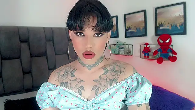 little_star_porn: διαδικτυακό σόου στην κάμερα