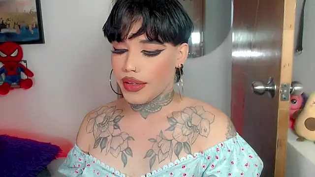 little_star_porn Adlı Modelin Web Kamerası Şovu