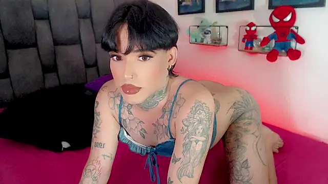 little_star_porn's Webcam Show