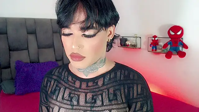 Pokazy przed kamerką – little_star_porn