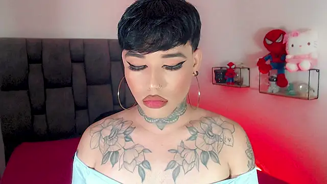 הופעת וובקאם של little_star_porn