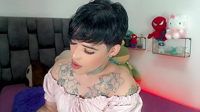 little_star_porn Adlı Modelin Web Kamerası Şovu