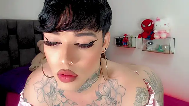 little_star_porn Adlı Modelin Web Kamerası Şovu