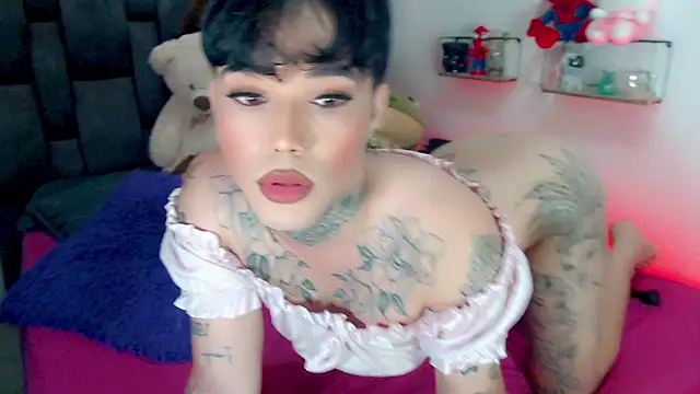 הופעת וובקאם של little_star_porn