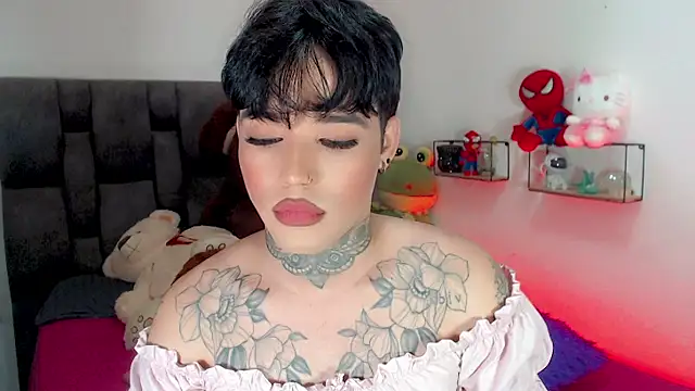 הופעת וובקאם של little_star_porn
