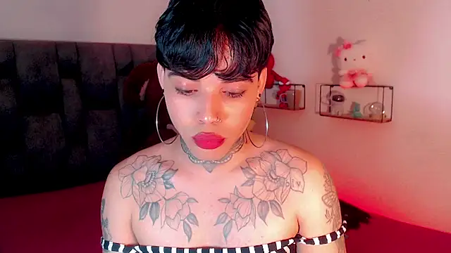 little_star_porn Show in webcam