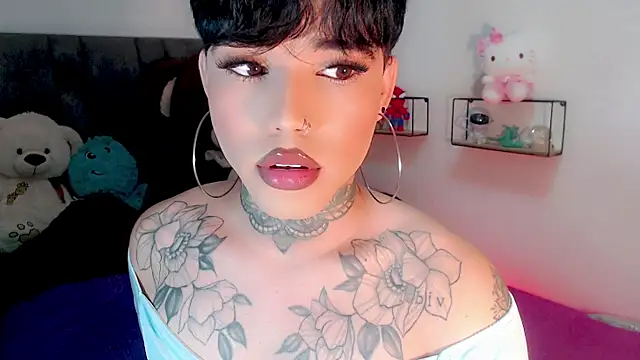 Pokazy przed kamerką – little_star_porn