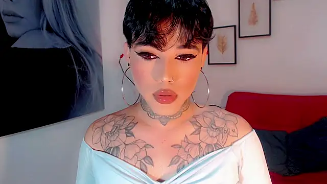 הופעת וובקאם של little_star_porn