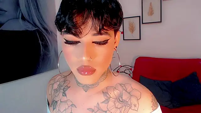 הופעת וובקאם של little_star_porn