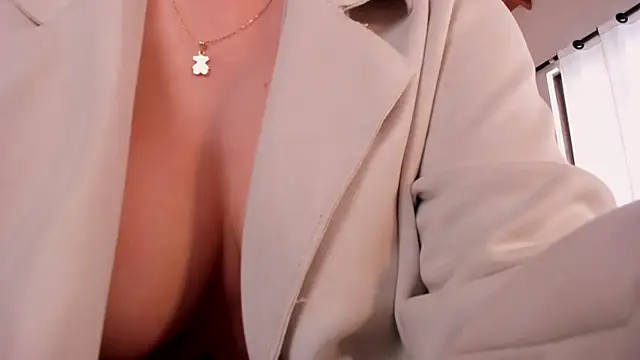צ'אט XXX בשידור חי של JennaOlsonX