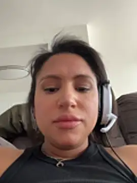 MeghanXO 网络视讯表演