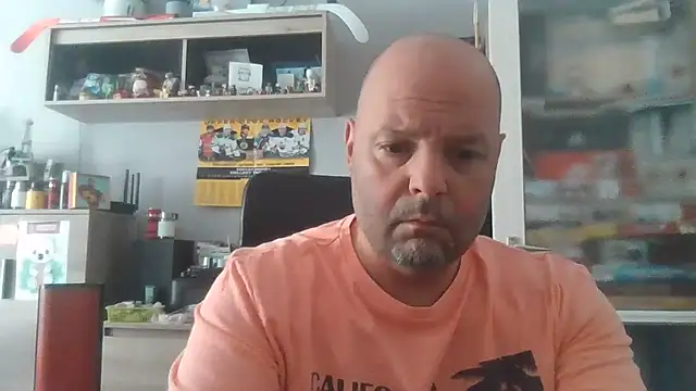 -Titus- Show in webcam