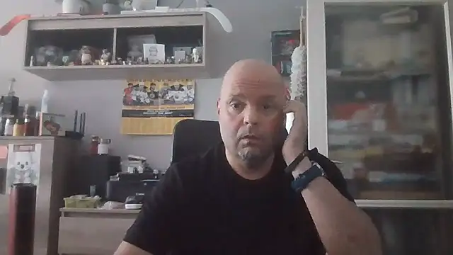 -Titus-'s Webcam Show