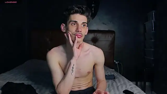 DanielCrush1 Webcam show