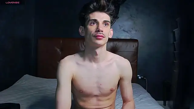 DanielCrush1 Webcam show