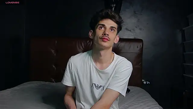 DanielCrush1 Webcam show
