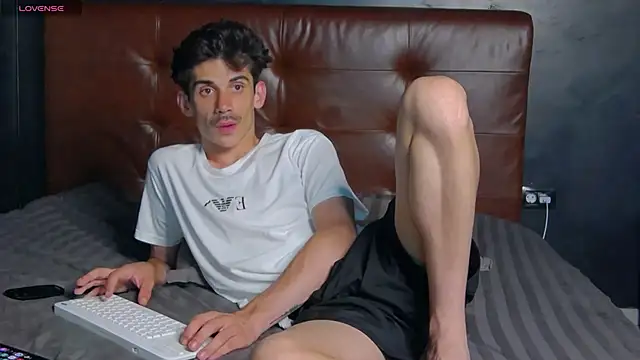 DanielCrush1 Pertunjukan Webcam