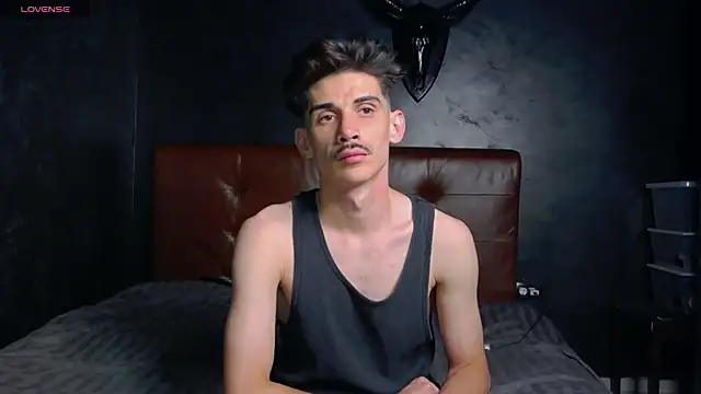 DanielCrush1 Webcam show