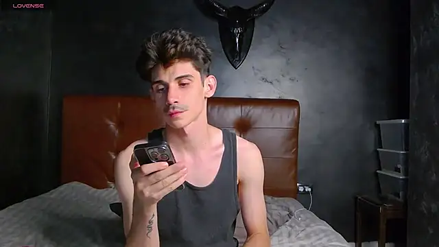 DanielCrush1 Webcam show