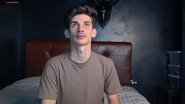 DanielCrush1 网络视讯表演