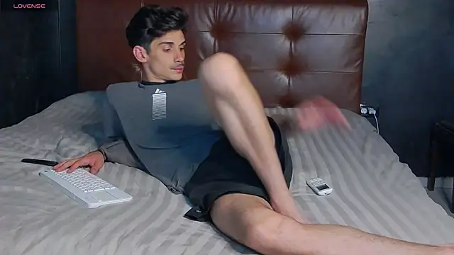 DanielCrush1 webcam show