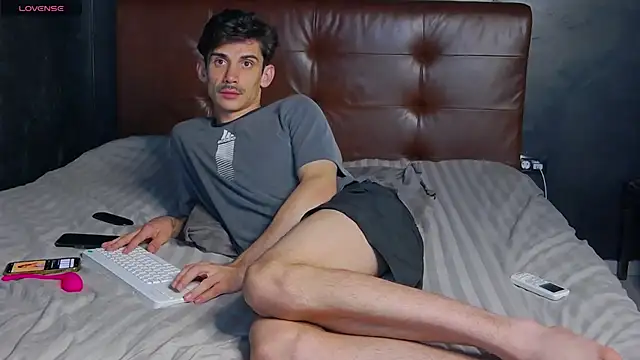 DanielCrush1 Webcam show