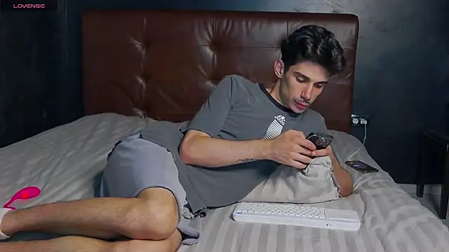 DanielCrush1 在線直播表演
