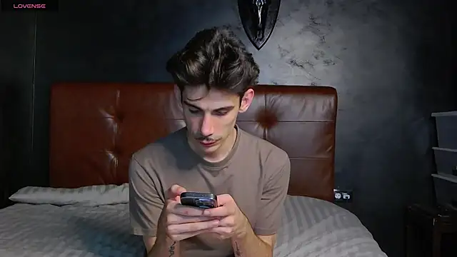 DanielCrush1 Webcam show