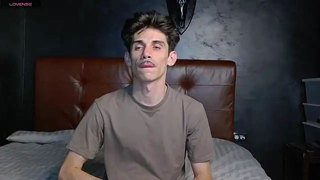 DanielCrush1 Webcam show