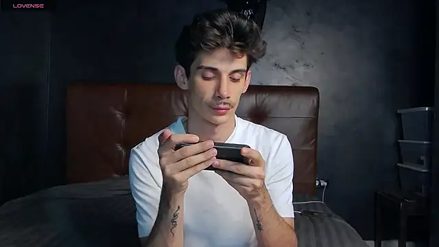 DanielCrush1 Webcam show