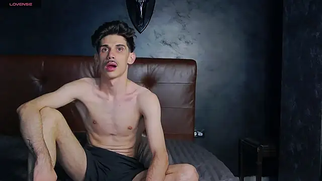 DanielCrush1 Webcam show