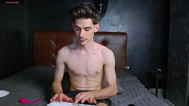 DanielCrush1 Webcam show