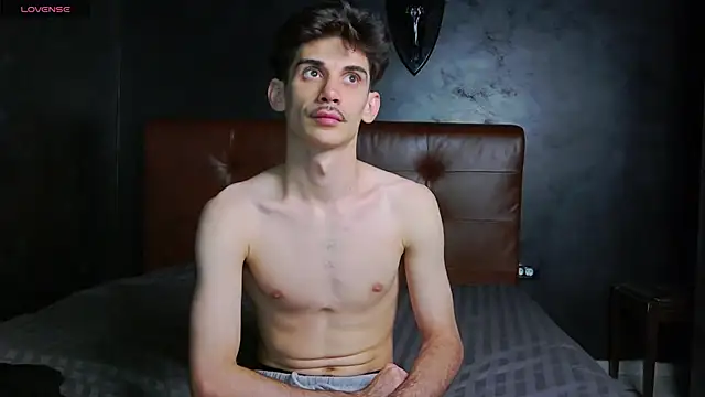 DanielCrush1 Webcam show
