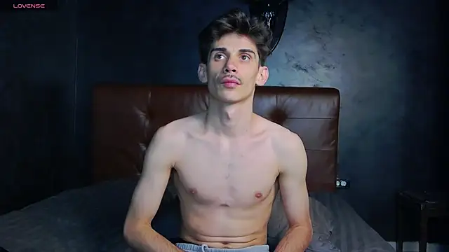 DanielCrush1 Webcam show