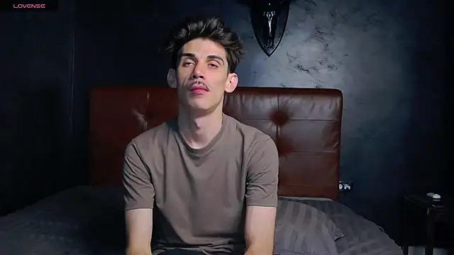 DanielCrush1 – webcam-show