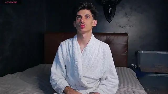 DanielCrush1 webcam show
