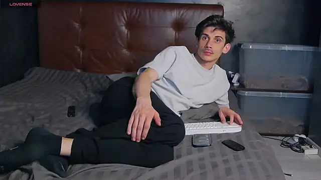 DanielCrush1 Webcam show