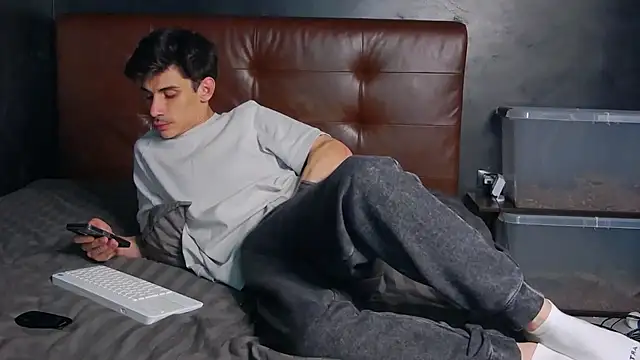 عرض كام DanielCrush1