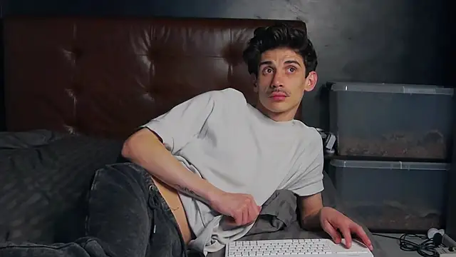 DanielCrush1 Webcam show