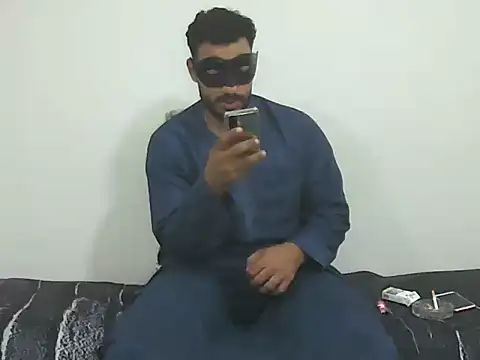 foxsanSs Show in webcam