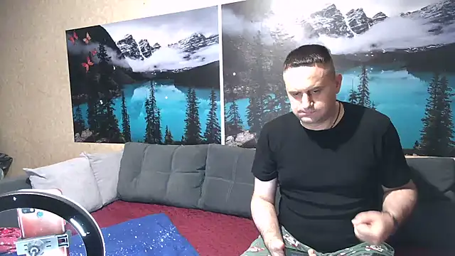 XXX chat uživo modela Big_Boss55