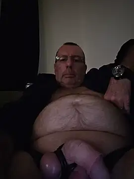 Webkamerová show omene8