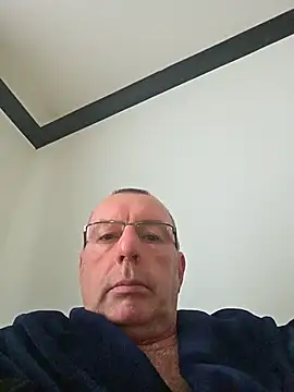 omene8 – webcam-show